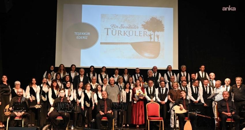 Bozüyük Belediyesi Türk Halk Müziği Korosu’nun sahne aldığı "Gülün Sesi,