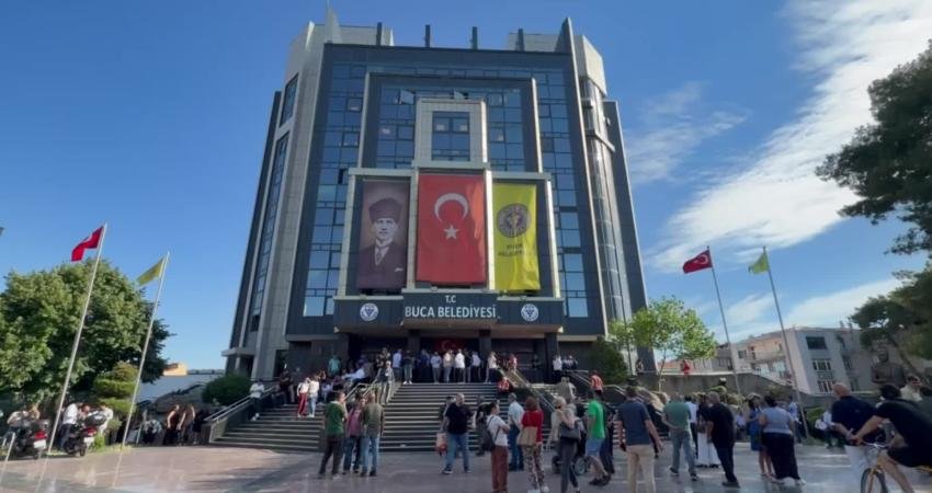 Buca Belediye Başkanı Görkem Duman’ın tutuklanarak görevden uzaklaştırılmasının ardından Belediye