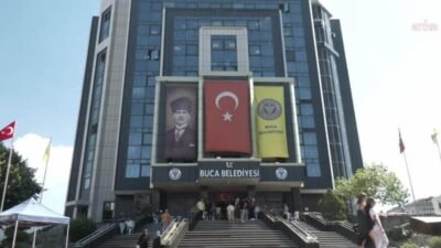 Buca Belediyesi ve bağlı iştiraklerine yönelik yürütülen soruşturma kapsamında gözaltına
