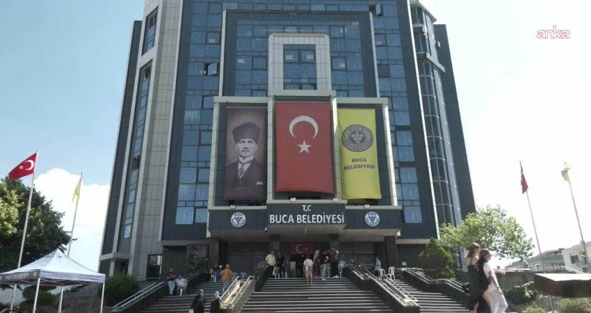 Buca Belediyesi’ne yönelik operasyon kapsamında Buca Belediye Başkanı Görkem Duman’ın
