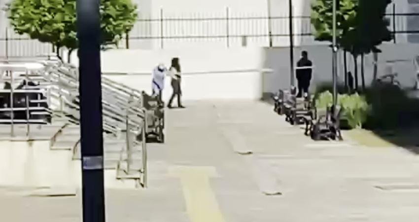 Burdur’da KYK yurdunda kalan üniversite öğrencisi Zehra Kaçar, 6’ncı kattan