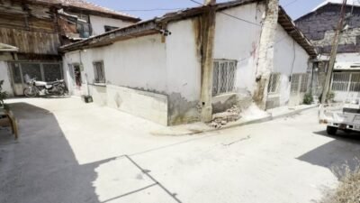Burdur’da husumetli iki kişi arasında çıkan silahlı kavgada, bir kişi