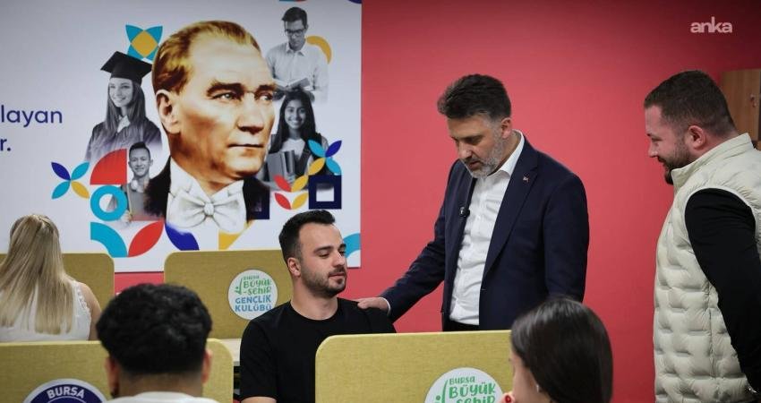 Bursa Büyükşehir Belediyesi, öğrencilerin ihtiyaçlarına yönelik çalışmalarını sürdürüyor.