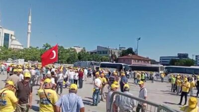 İstanbul Taksiciler Esnaf Odası'nca "haksız rekabet" suçlamasıyla Martı TAG hizmetine