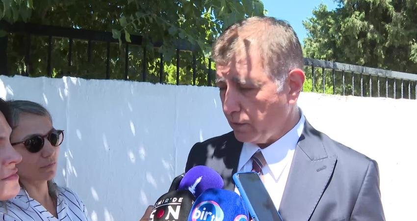 İzmir Büyükşehir Belediye Başkanı Cemil Tugay, CHP'den istifa edeceği, görevden