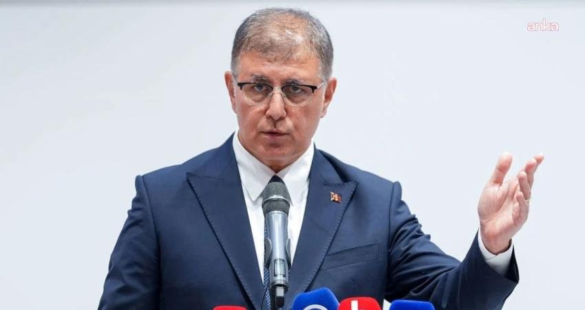 İzmir Büyükşehir Belediye Başkanı Cemil Tugay, kamuoyunda “kooperatif” davası olarak