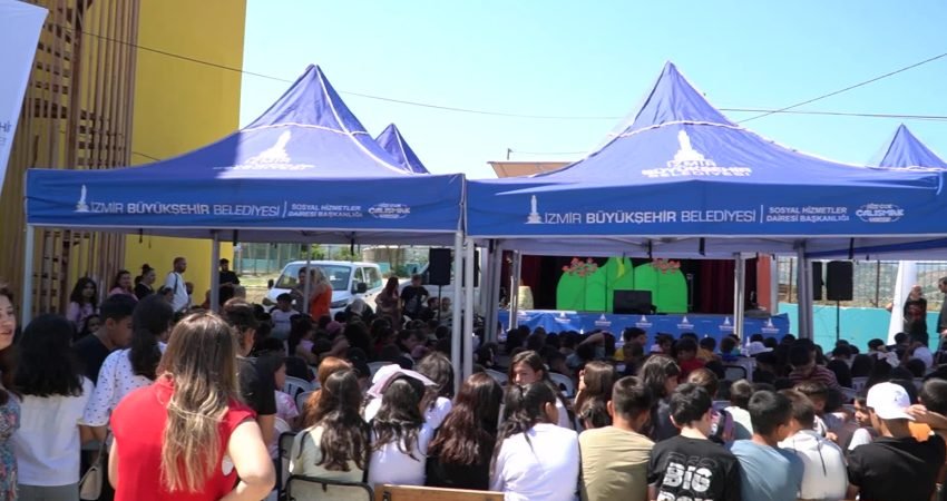 İzmir Büyükşehir Belediye Başkanı Cemil Tugay’ın Kiraz’daki Örencik Zeybekler İlk