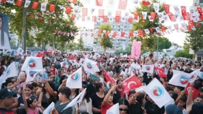 Ceyhan Belediyesi tarafından yapımı tamamlanan Şehit Mustafa Durmaz Parkı hizmete