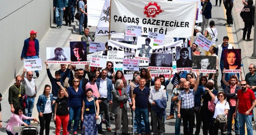 Çağdaş Gazeteciler Derneği (ÇGD), Ankara'da 7-8 Temmuz'da düzenlenecek NATO Zirvesi'ni izlemek