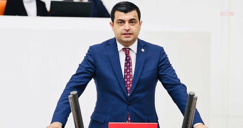 CHP Genel Başkan Yardımcısı Deniz Demir, partisinin sosyal medya kullanımına