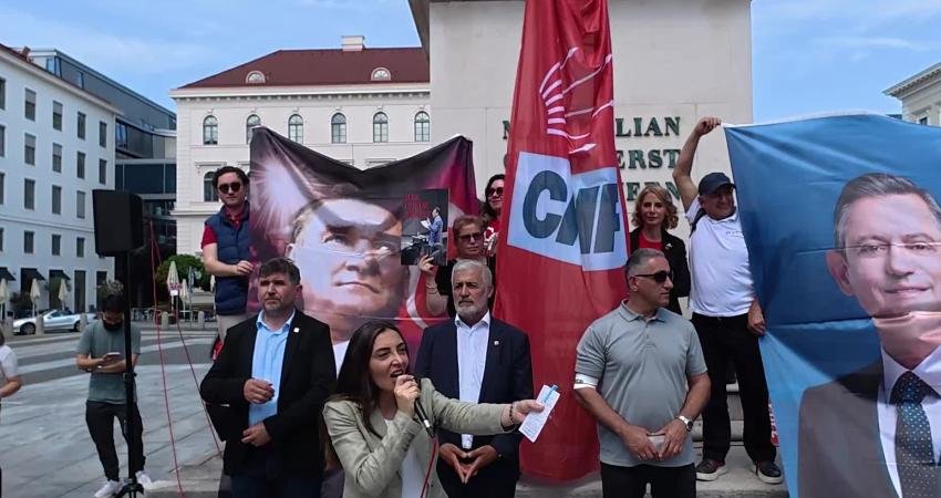 CHP Milletvekili Kayışoğlu: Örgütlü mücadeleyi kimse yenemez CHP Bursa Milletvekili Nurhayat Altaca Kayışoğlu, Münih’te düzenlenen “Demokrasi ve