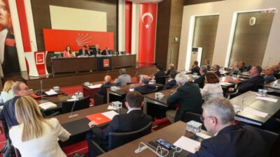 CHP Parti Meclisi üyeleri Genel Başkan Kemal Kılıçdaroğlu başkanlığında toplandı.
