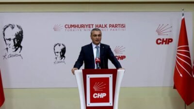 CHP Sözcüsü Müslim Sarı, MYK toplantısının ardından yaptığı açıklamada, 26