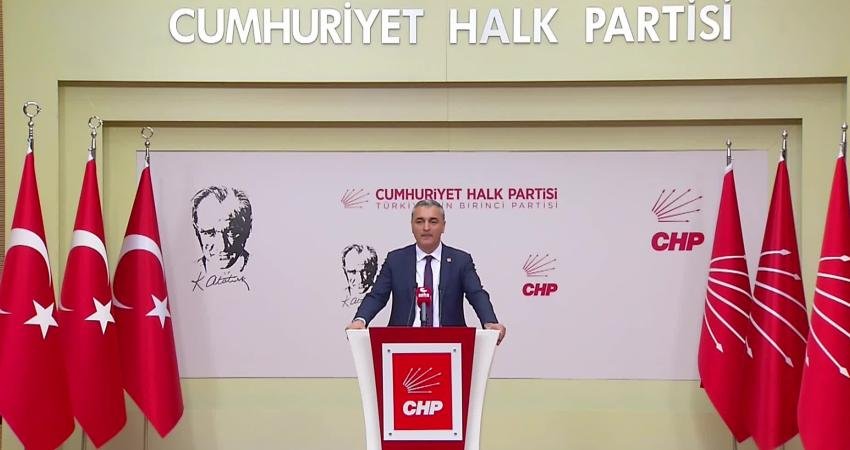CHP Sözcüsü Müslim Sarı, Parti Meclisi (PM) toplantısı öncesi Özgür