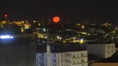 Gökyüzünün en dikkat çeken doğa olaylarından Çilek Dolunayı Yozgat’tan da