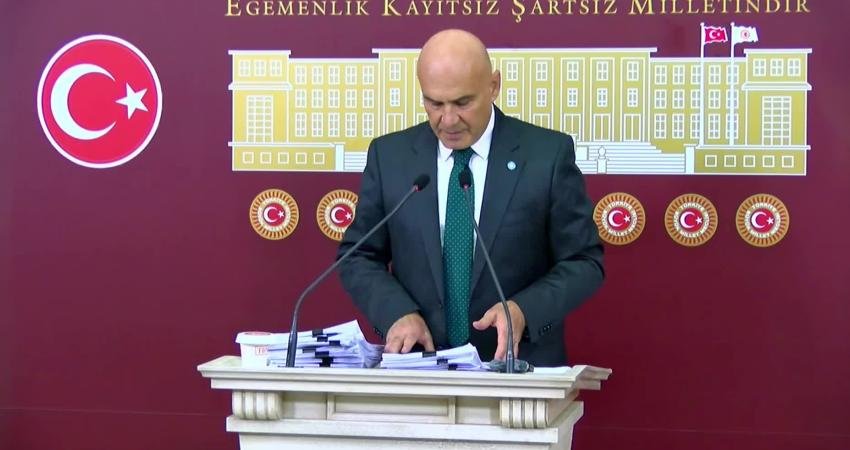 İYİ Parti Grup Başkanvekili Turhan Çömez, Türkiye'nin iyi yönetilemediğini belirterek,
