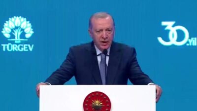 Cumhurbaşkanı Recep Tayyip Erdoğan, "Kendimizi başkalarının ürettiği bilgi ve kavramlarla