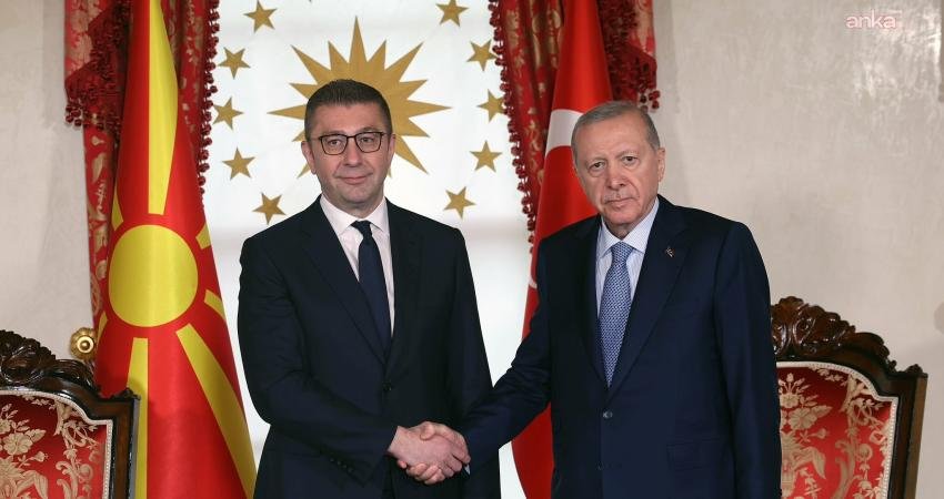 Cumhurbaşkanı Recep Tayyip Erdoğan, Kuzey Makedonya Başbakanı Hristijan Mickoski ile