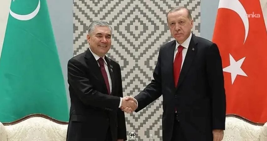 Cumhurbaşkanı Recep Tayyip Erdoğan, Türkmenistan Millî Lideri ve Halk Maslahatı Başkanı