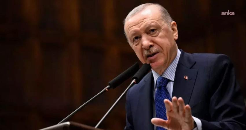 Cumhurbaşkanı Recep Tayyip Erdoğan, hayatını kaybeden Türk halk müziği sanatçısı,