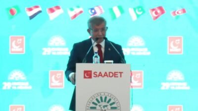 Gelecek Partisi Genel Başkanı Ahmet Davutoğlu, D-8'in 29. kuruluş yıl