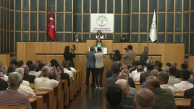 DEM Parti Eş Genel Başkanı Tülay Hatimoğulları, CHP'ye mutlak butlan