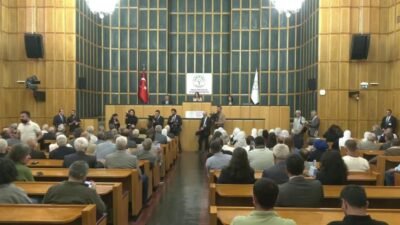 DEM Parti Eş Genel Başkanı Tuncer Bakırhan, CHP içindeki her