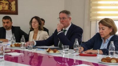 DEM Parti, Almanya'nın iktidar ortaklarından Sosyal Demokrat Parti (SPD) heyetini