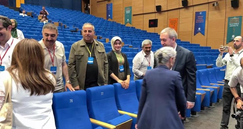 DEM Parti Demokratik Yerel Yönetimler Kurulu’nca Diyarbakır’da düzenlenen “Demokratik Yerel