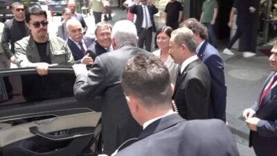 İYİ Parti Genel Başkanı Müsavat Dervişoğlu, "Emekli tenceresini kaynatamıyor, emekliyle