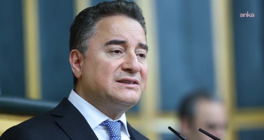 DEVA Partisi Genel Başkanı Ali Babacan, "Babalar Günü" dolayısıyla mesaj