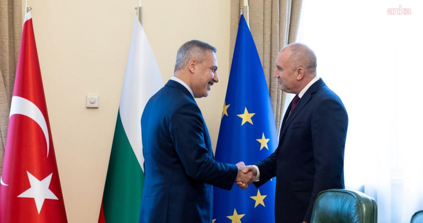 Dışişleri Bakanı Hakan Fidan, Bulgaristan Başbakanı Rumen Radev tarafından Sofya’da
