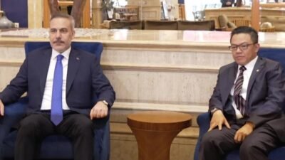 Dışişleri Bakanı Hakan Fidan, Cakarta'da Endonezya Dışişleri Bakanı Sugiono ile