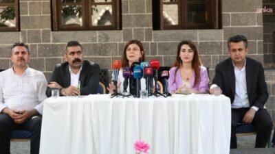 Diyarbakır Büyükşehir Belediyesi Eş Başkanları Ayşe Serra Bucak Küçük ve
