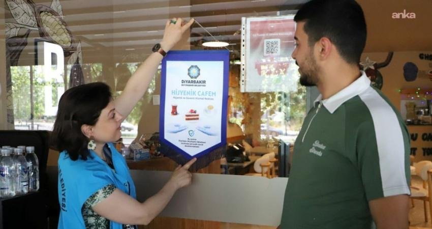 Diyarbakır Büyükşehir Belediyesi, yurttaşların sağlıklı, güvenilir ve kaliteli hizmet sunan