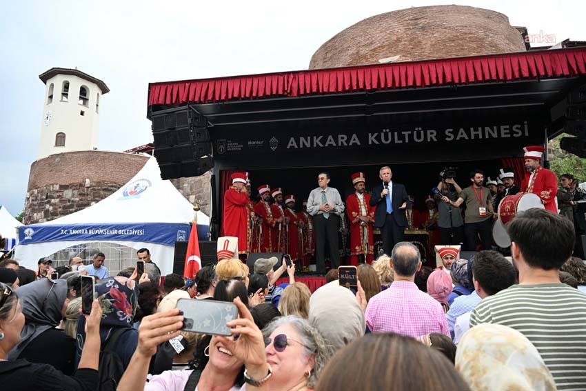 Kale Şenlikleri'nin açılış programında konuşan Ankara Büyükşehir Belediye Başkanı Mansur Yavaş,