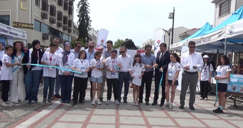 Edirne’de TÜBİTAK 4006 C Bilim Festivali'nin ilki gerçekleştirildi.  