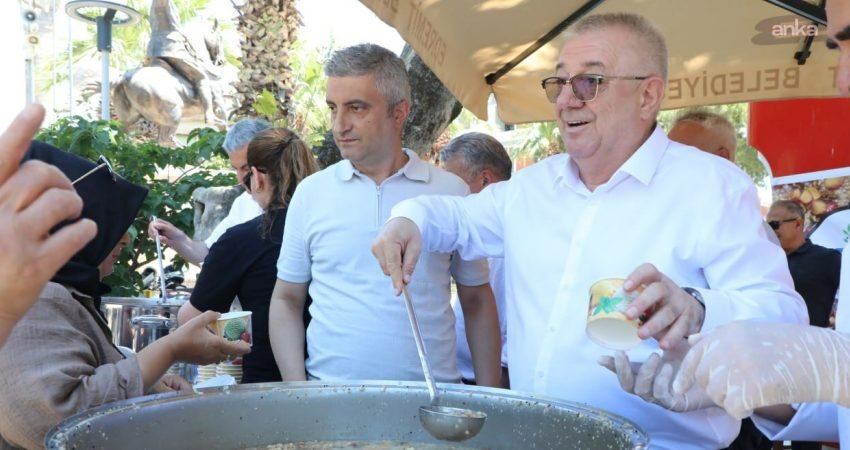 Edremit Belediyesi tarafından Muharrem ayı dolayısıyla düzenlenen aşure hayırları başladı.
