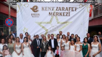 Efeler Belediye Başkanı Anıl Yetişkin’in, evlilik hazırlığı yapan çiftlere destek