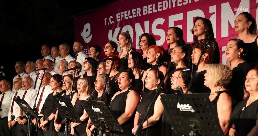 Efeler Belediyesi'nin sanat etkinlikleri kapsamında Şef Nedim Tarımcıoğlu yönetiminde düzenlenen