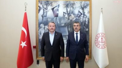 Memur-Sen ve Eğitim-Bir-Sen Genel Başkanı Ali Yalçın, Milli Eğitim Bakanı