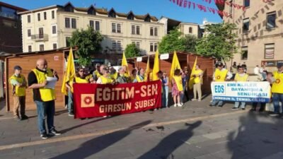 Eğitim-Sen Giresun İl Temsilcisi Yıldıray Bıçak, Giresun Üniversitesi Rektörü Prof.
