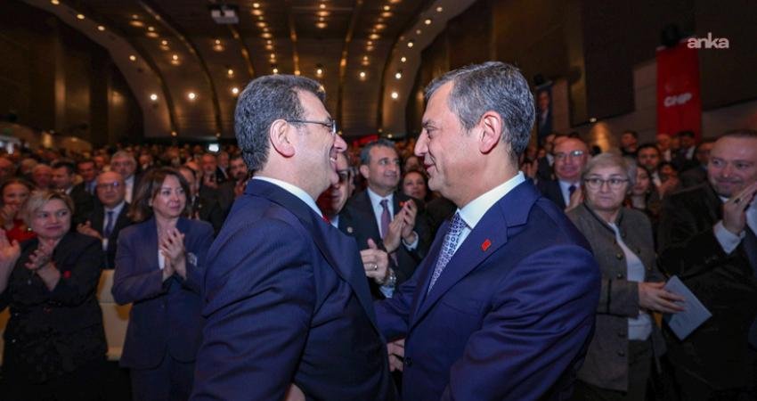 Ekrem İmamoğlu Cumhurbaşkanlığı Aday Ofisi’nden gençlere çağrı: “Genel Başkanımız Özgür Özel ile birlikte yürüyelim arkadaşlar” Ekrem İmamoğlu Cumhurbaşkanlığı Aday Ofisi'nden yapılan açıklamada, "Sevgili gençler. Bu