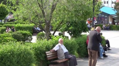 Erzurum’da Temmuz ayında yapılacak maaş zammına kilitlenen emekliler arasında farklı