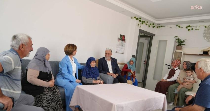 Eskişehir Belediye Başkanı Ünlüce’den 93 yaşındaki Fadime teyzeye anlamlı ziyaret Eskişehir Büyükşehir Belediye Başkanı Ayşe Ünlüce, mahalle buluşmaları kapsamında Şirintepe