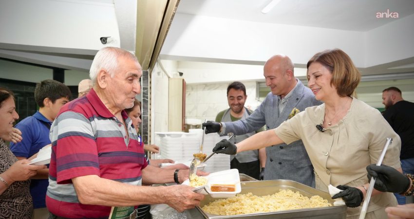 Eskişehir Büyükşehir Belediye Başkanı Ayşe Ünlüce, Hacı Bektaş Veli Anadolu