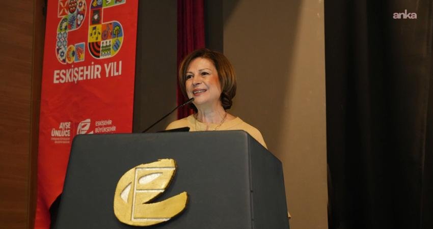 Eskişehir İklim Değişikliği ve Çevre Sempozyumu başladı Eskişehir Büyükşehir Belediyesi tarafından düzenlenen Uluslararası Eskişehir İklim Değişikliği ve