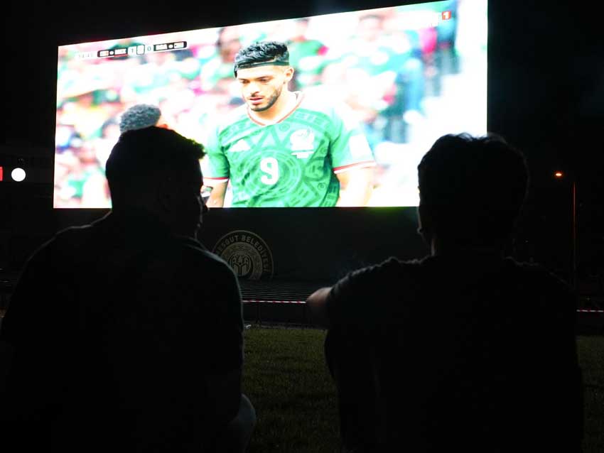 Etimesgut Belediyesi, 2026 FIFA Dünya Kupası heyecanını vatandaşlarla buluşturuyor. Çelebi