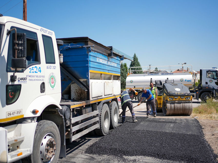 Etimesgut Belediyesi Fen İşleri Müdürlüğü ekipleri, Güzelkent ve Süvari mahallelerinde
