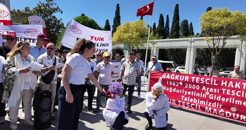 EYT ve Emekliler Federasyonu'ndan Emekliler Haftası dolayısıyla yapılan açıklamada, emeklilerin
